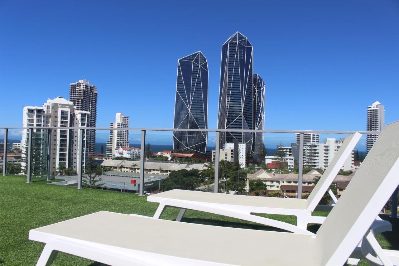 Serenity Surfers Paradise Gold Coast Exterior foto