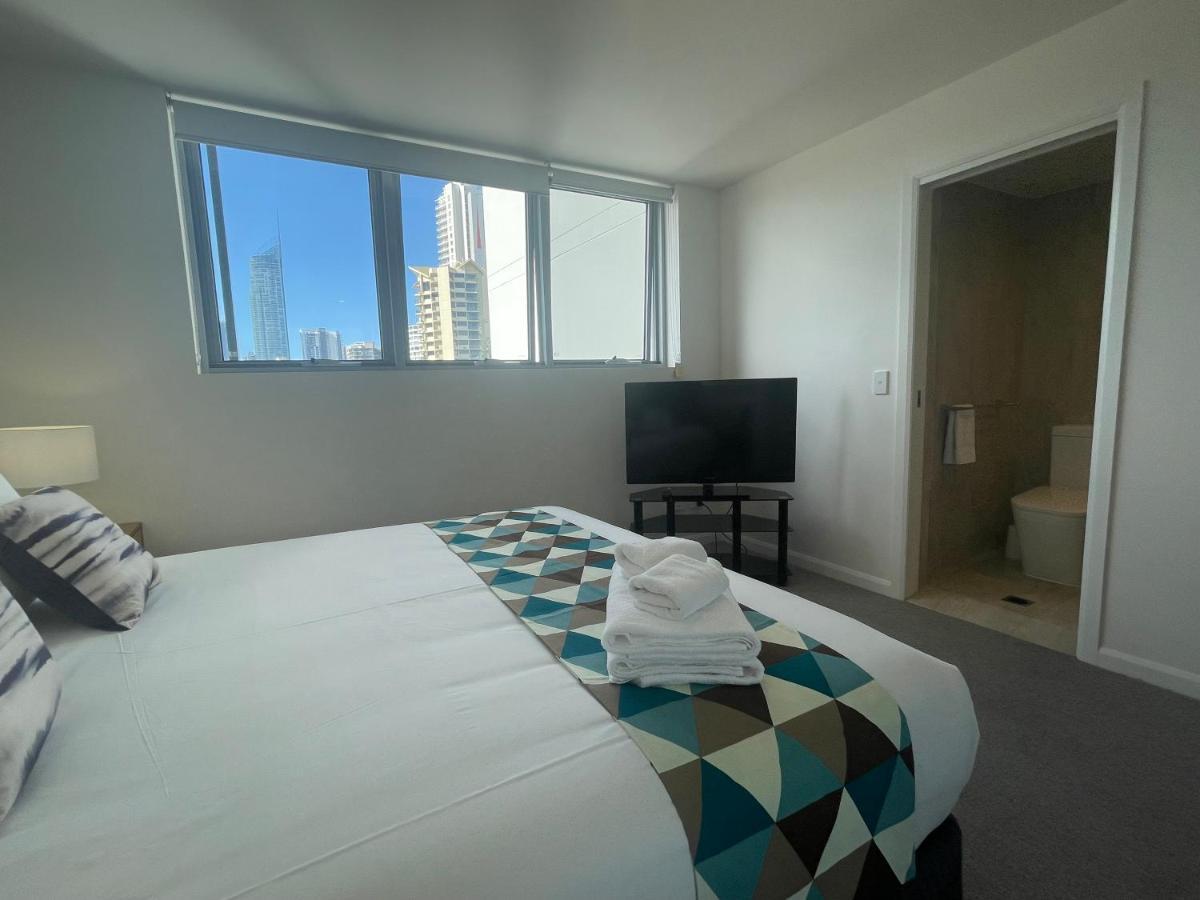 Serenity Surfers Paradise Gold Coast Exterior foto